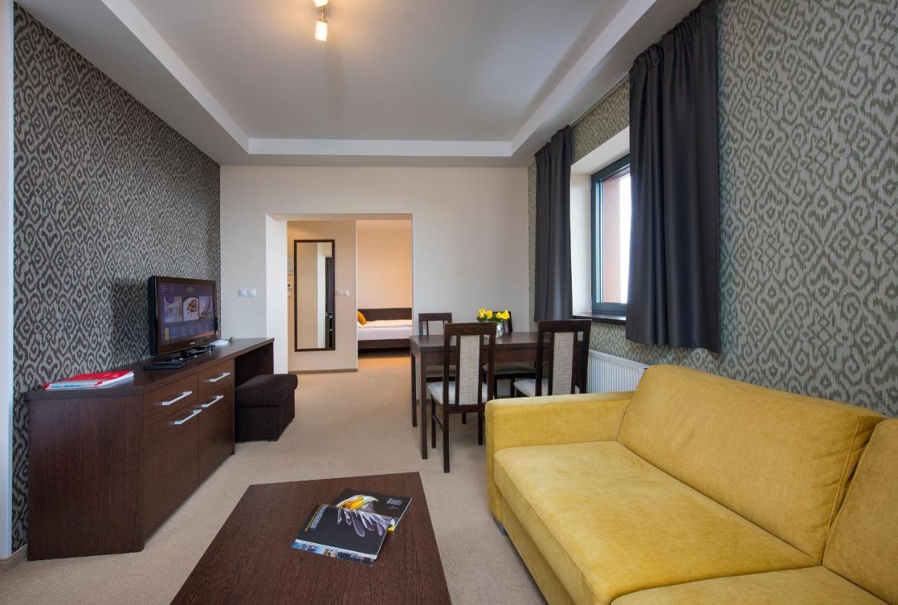 Hotel Panorama Resort Strbske Pleso Luaran gambar