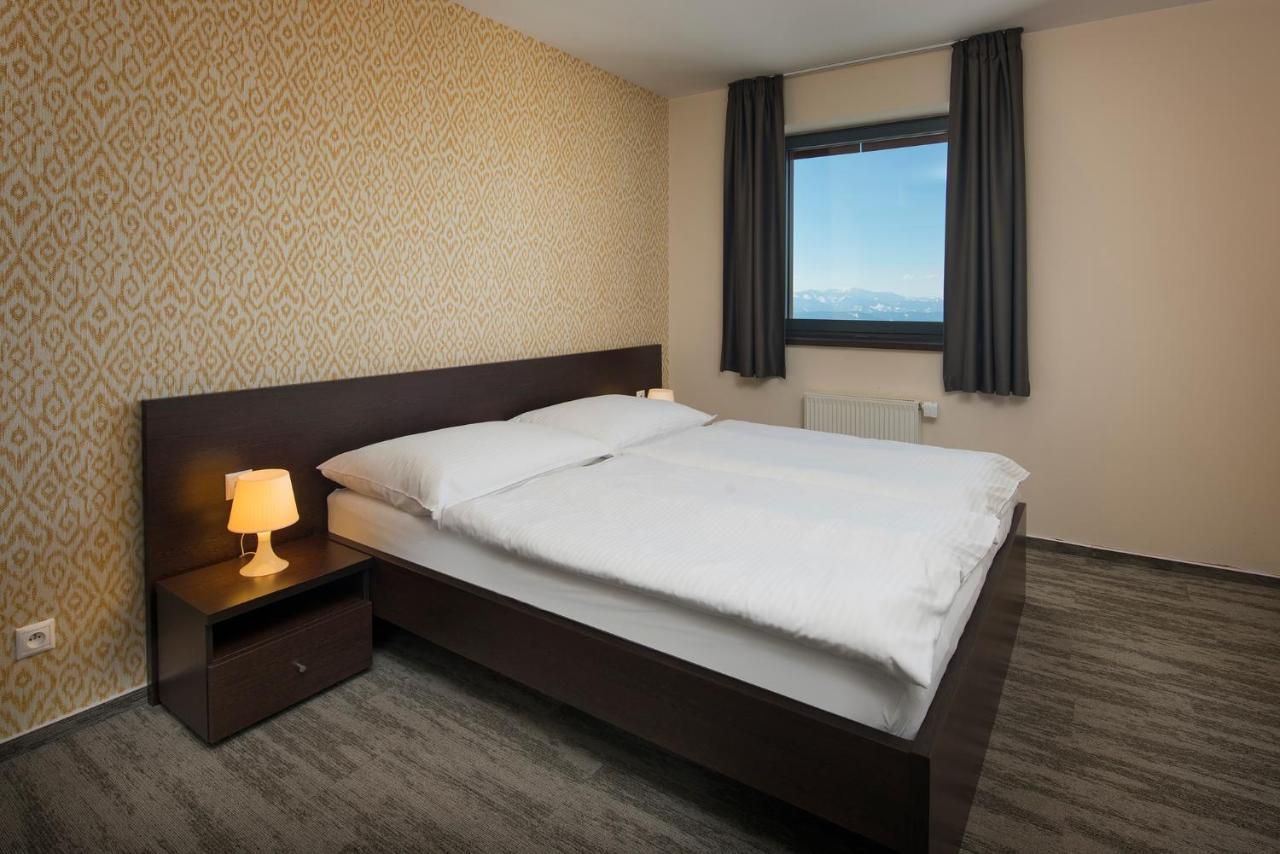 Hotel Panorama Resort Strbske Pleso Luaran gambar