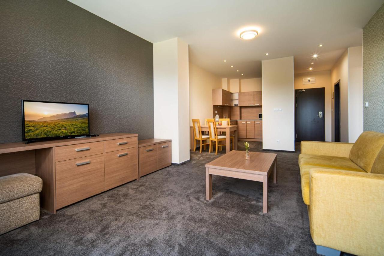 Hotel Panorama Resort Strbske Pleso Luaran gambar